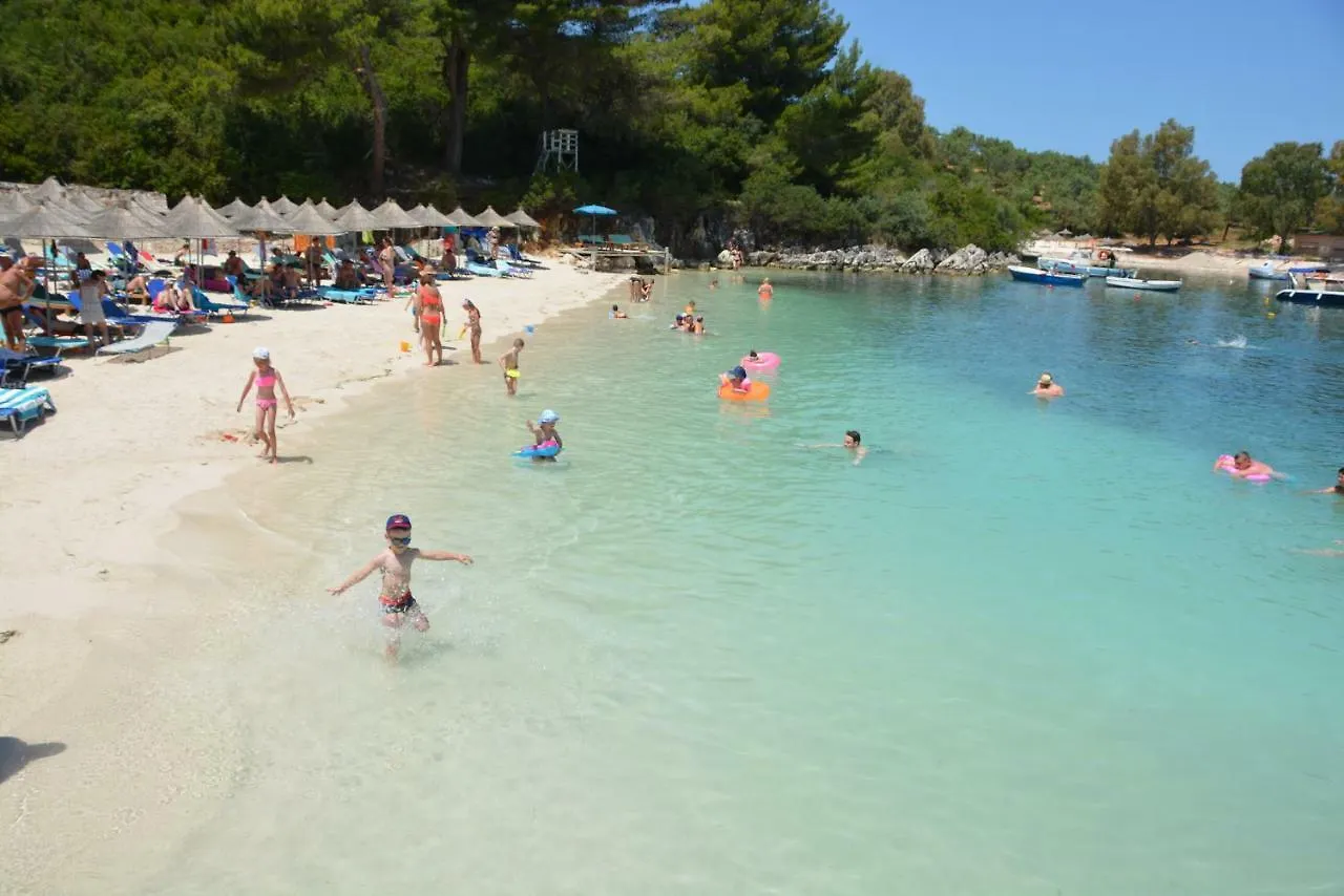 Delight Hotel Εξαμίλιο